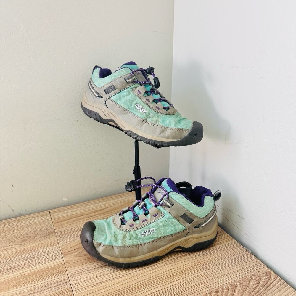 Keen Youth Targhee Sport Vent hiking shoes Teal And Purple Girls Size 4